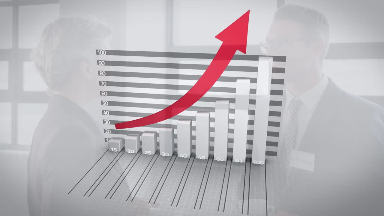 사무실에서 다양한 사업가들에 대한  ⁇ 은 화살표로 금융 데이터 처리의 애니메이션