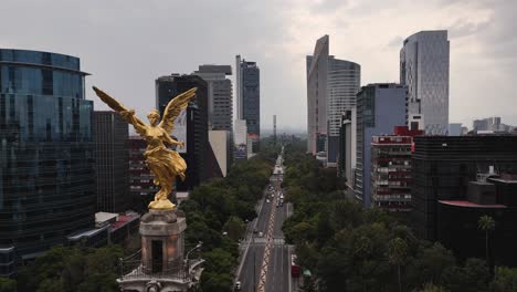 angel de la independencia monument filmed from above in mexico city