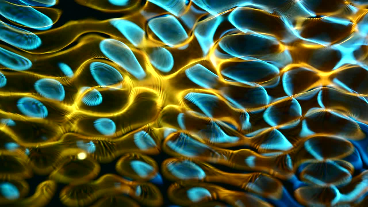 patrón de energía colorido concepto de galaxia brillando en el espacio. animación de fondo de espacio abstracto, luz brillante, proyección, círculo de partículas de estrellas brillantes. resolución 4k