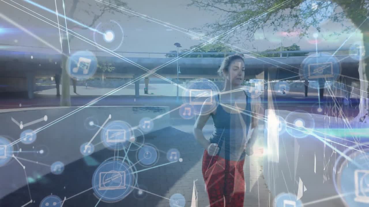 두 인종의 여성이 달리는 것을 상징하는 연결 네트워크의 애니메이션