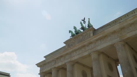 Berlín,-Alemania,-Famoso-Lugar-Turístico-Para-Ver-La-Puerta-De-Brandeburgo