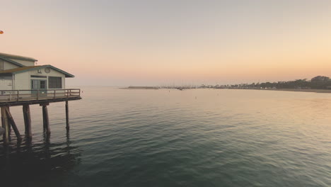 Stearns-Wharf-Atardecer-En-Santa-Barbara-California