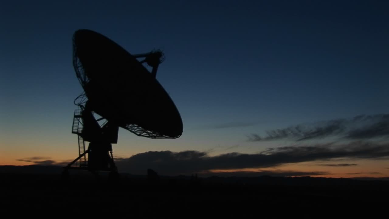 plano medio del observatorio nacional de radioastronomía en nuevo méxico