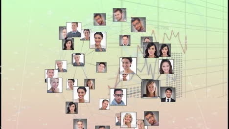 animación de iconos de personas y procesamiento de datos en todo el mundo.