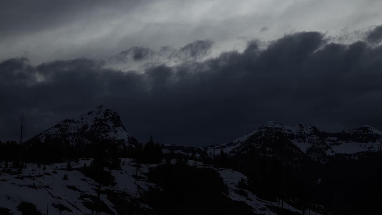 몬타나에서 자연의 타임스