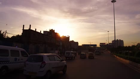 Plaza-De-Peaje-Del-Puente-Vidyasagar-En-Kolkata-Durante-La-Puesta-De-Sol