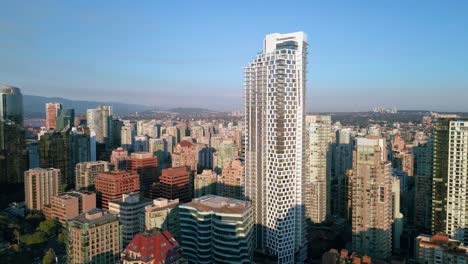 escaparate de la puesta de sol de vancouver: una vista impresionante del horizonte de la ciudad y la belleza natural