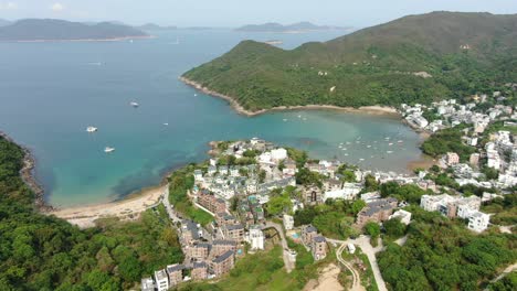 Hong-Kong-Sheung-Sze-Wan-Beach-Und-Tai-Hang-Hau-Village,-Luftbild