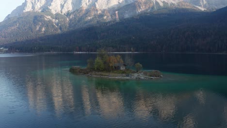 Bayern,-Eibsee-Goldene-Stunde-|-4k-D-log-–-Perfekt-Für-Die-Farbkorrektur