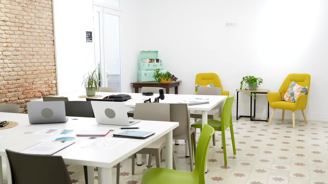 Modern Office Workspace