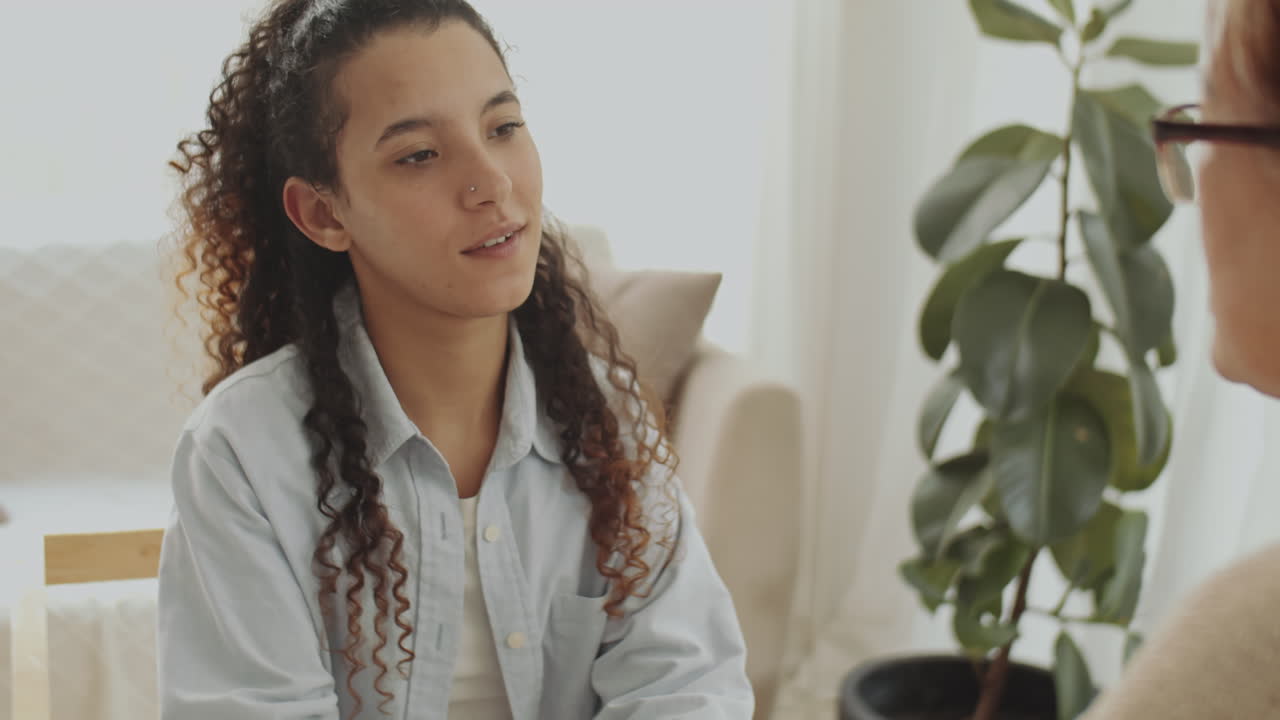 A conversation during therapy