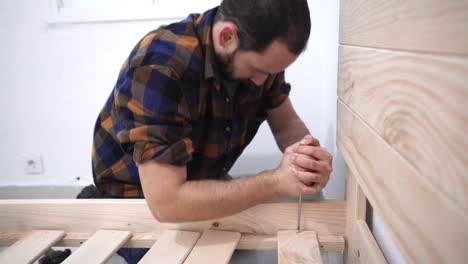 tight grip of a bed screw installation at home