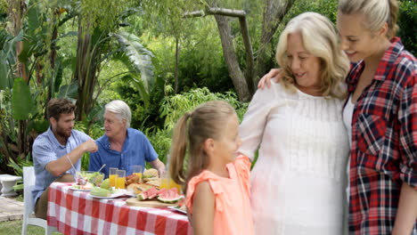 Familia-Feliz-Disfrutando-Juntos