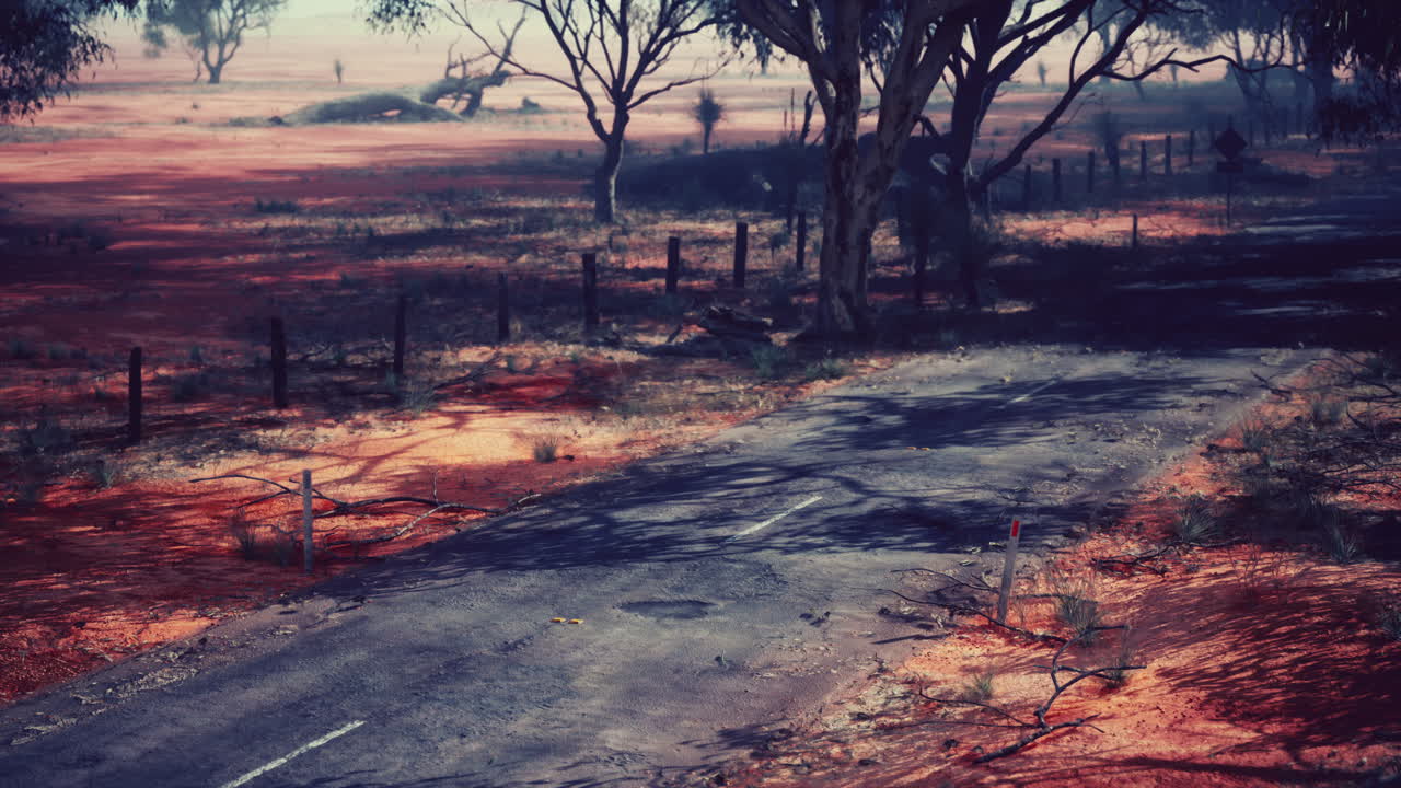 un largo camino polvoriento a través del interior de australia