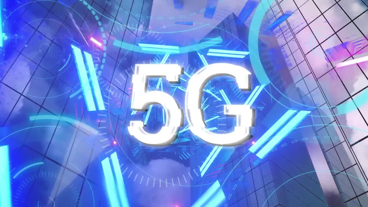 높은 건물에 비해 빛나는 터널 위의 5g 텍스트