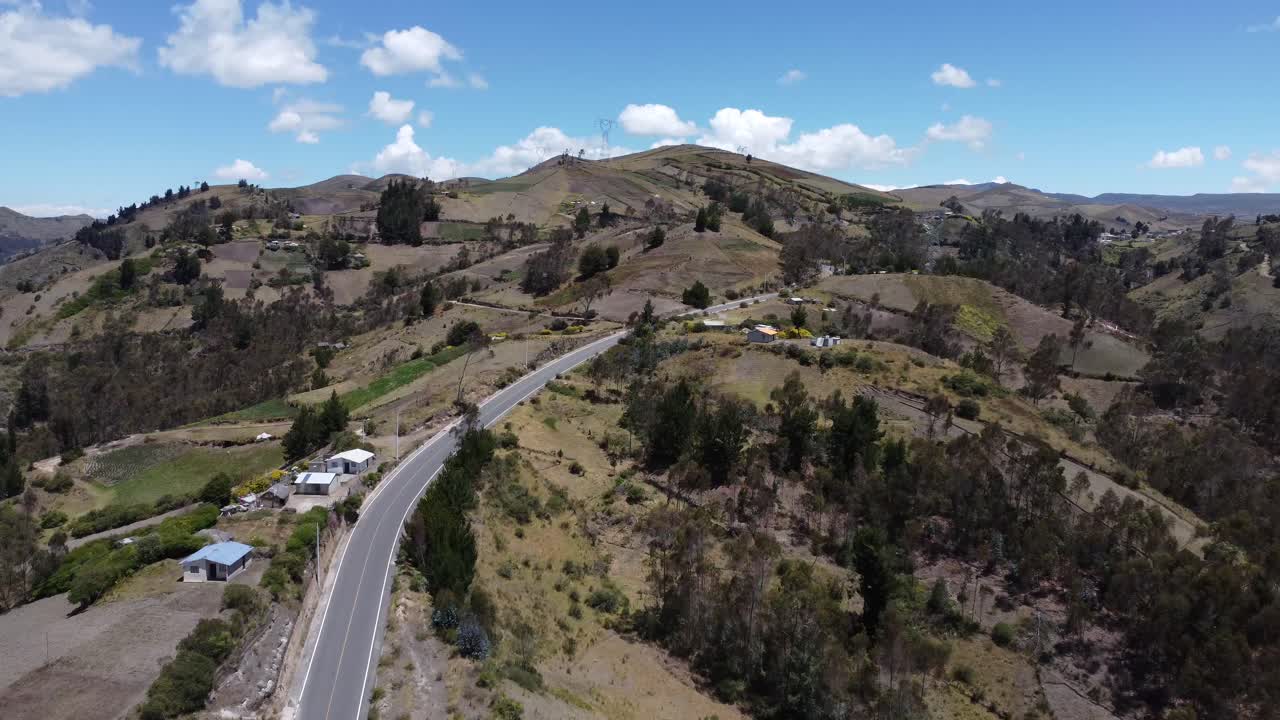 Explore Cochapamba's scenic road via 4K drone