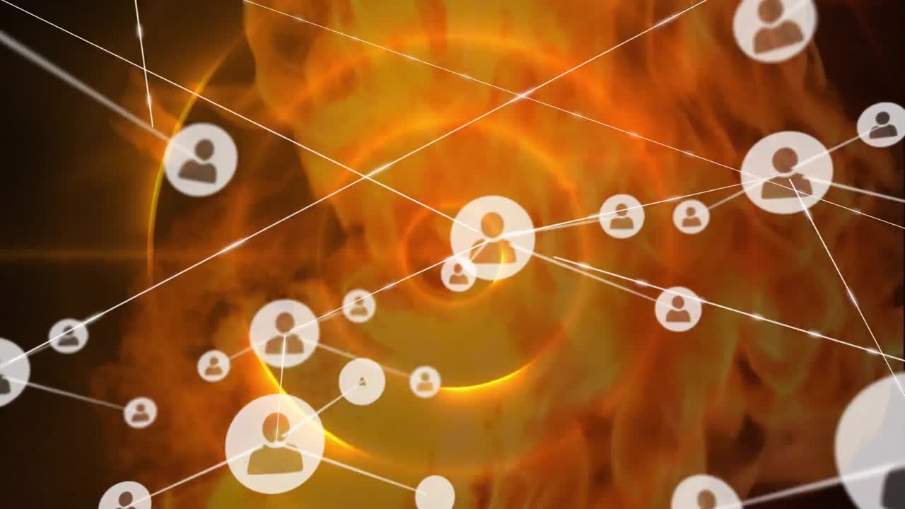 animazione della rete di connessioni su forme e fiamme