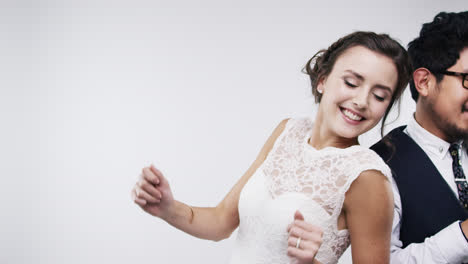 married couple dancing slow motion wedding photo booth series