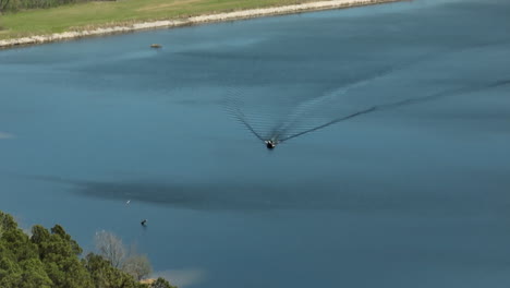 boating at glen springs lake in tennessee, usa