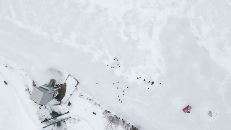 Dispersed-skaters-Martindale-Pond-Dalhousie-Ontario-Rennie-park