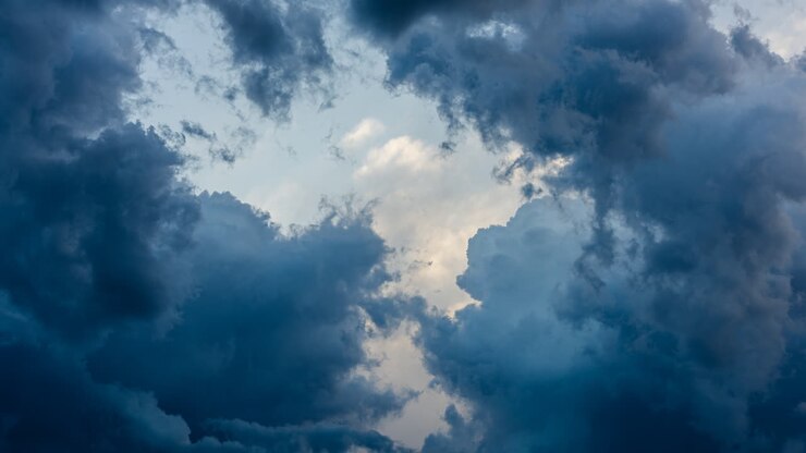 Dark clouds developing overhead in a dramatic time lapse view