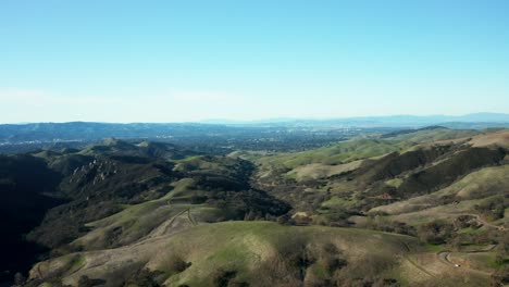 Aerial-View-Green-hills-at-Mt-Diablo-State-Park,-Walnut-Creek,-Danville,-Concord,-Pittsburg,-California,-United-States-of-America