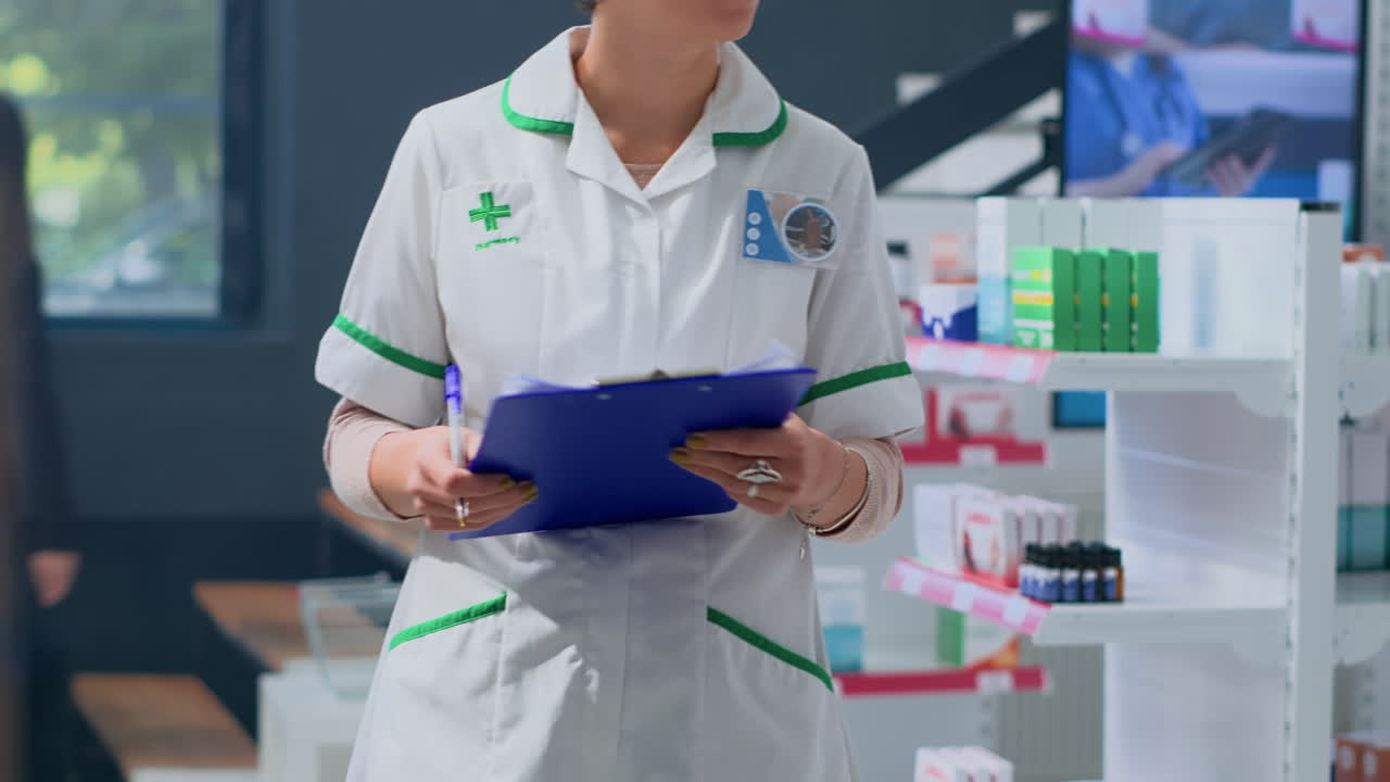 마약 정보 를 필요로 하는 노인 고객