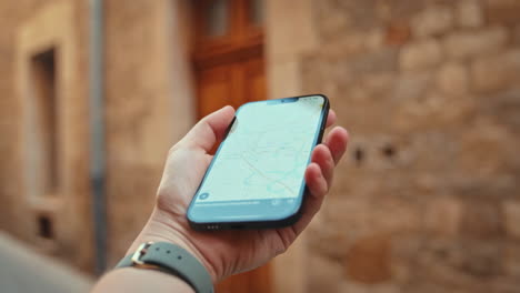 navigating with a smartphone