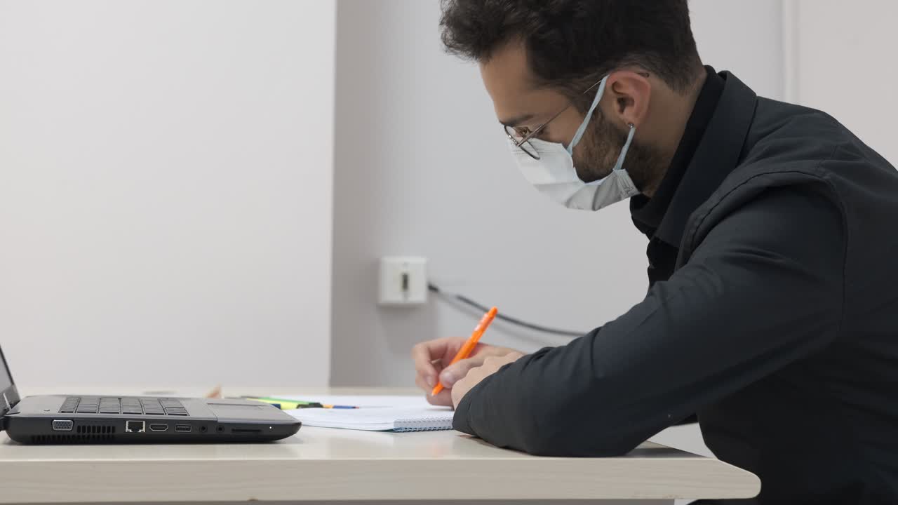 trabajo de pandemia estudiantil