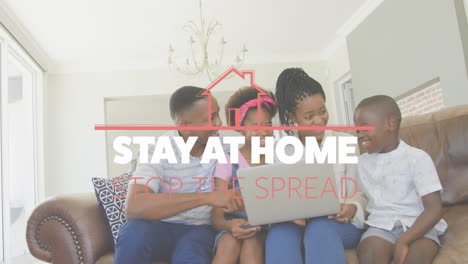 animación de las palabras quedarse en casa detener la propagación con familia afroamericana en el fondo