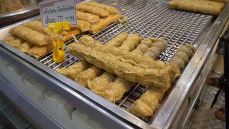 Pastel-De-Crema-De-Leche-De-Frijol-Seco-Receta-De-Cocina-China-Asiática-En-El-Mercado-De-Comida-Callejera-A-La-Venta