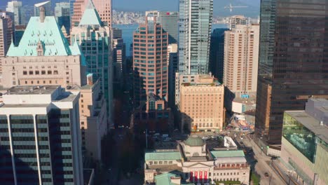 Vancouver-Art-Gallery,-High-rise-Buildings-And-Skyscrapers-In-Downtown-Vancouver-From-Robson-Square-In-Canada