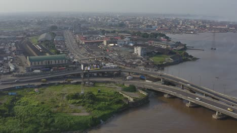 telhados da cidade nigéria drone 01