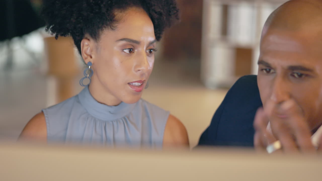 Computer, coaching or human resources