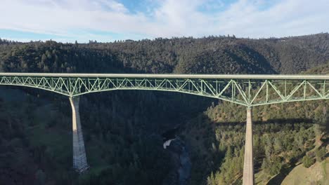 el puente de foresthill en california - arquitectura alta