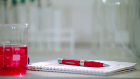 lugar de trabajo del investigador de laboratorio. antecedentes del investigador de laboratorio