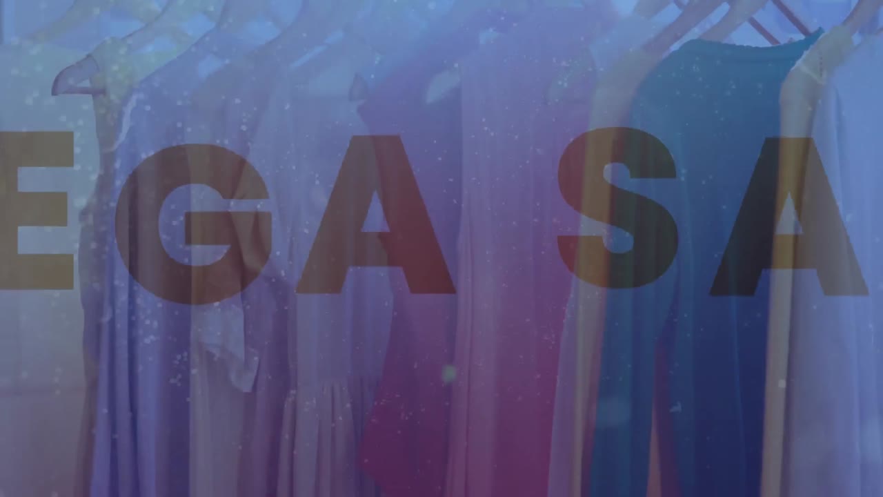 레일에 매달린 옷 위에 파란색 배경으로 잘라낸 메가 세일 텍스트의 애니메이션