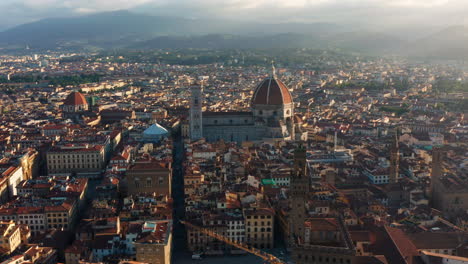 Florencia,-Italia.-Amanecer-Sobre-La-Hermosa-Ciudad-Y-La-Catedral