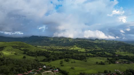 Hiperlapso-De-Hermosos-Paisajes-Naturales-En-Costa-Rica