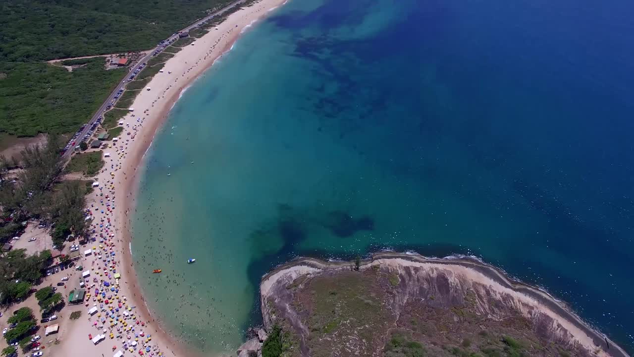 Rajská pláž, krásná pláž, nádherné pláže po celém světě, pláž Grumari, Rio de Janeiro, Brazílie.