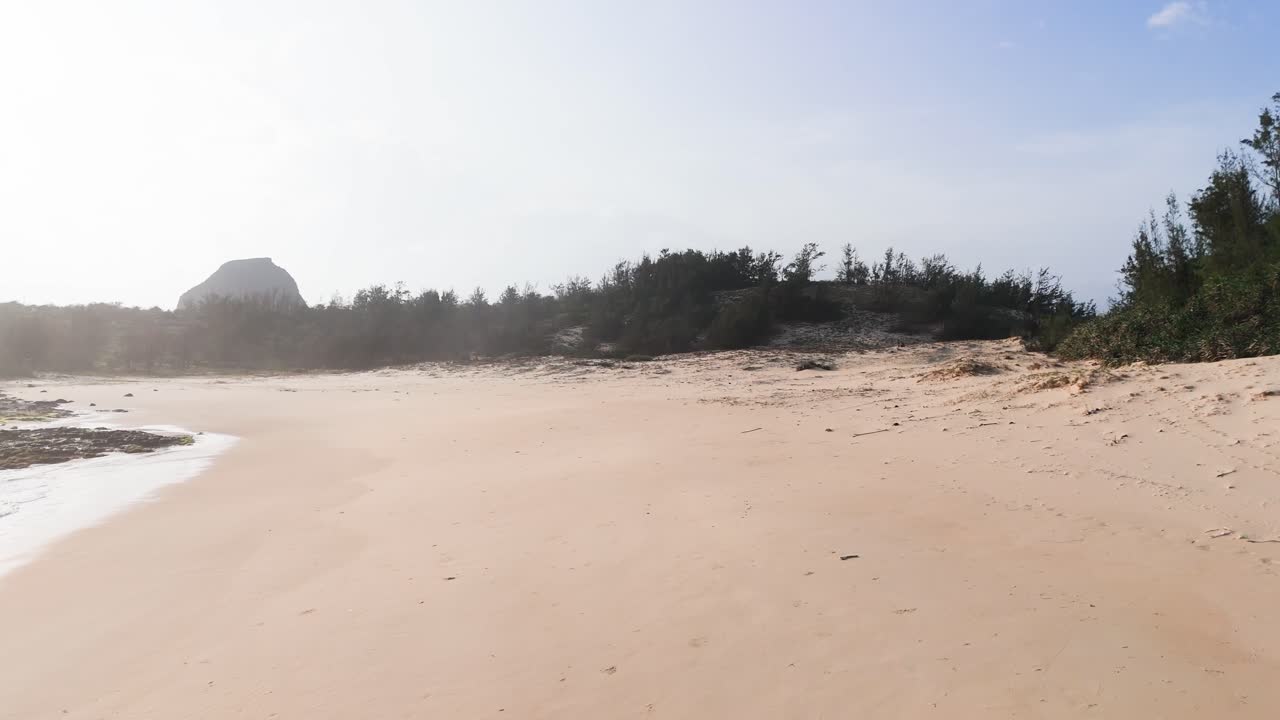View Dolly of Bãi TắM Hòn Choi Beach and the mountain.