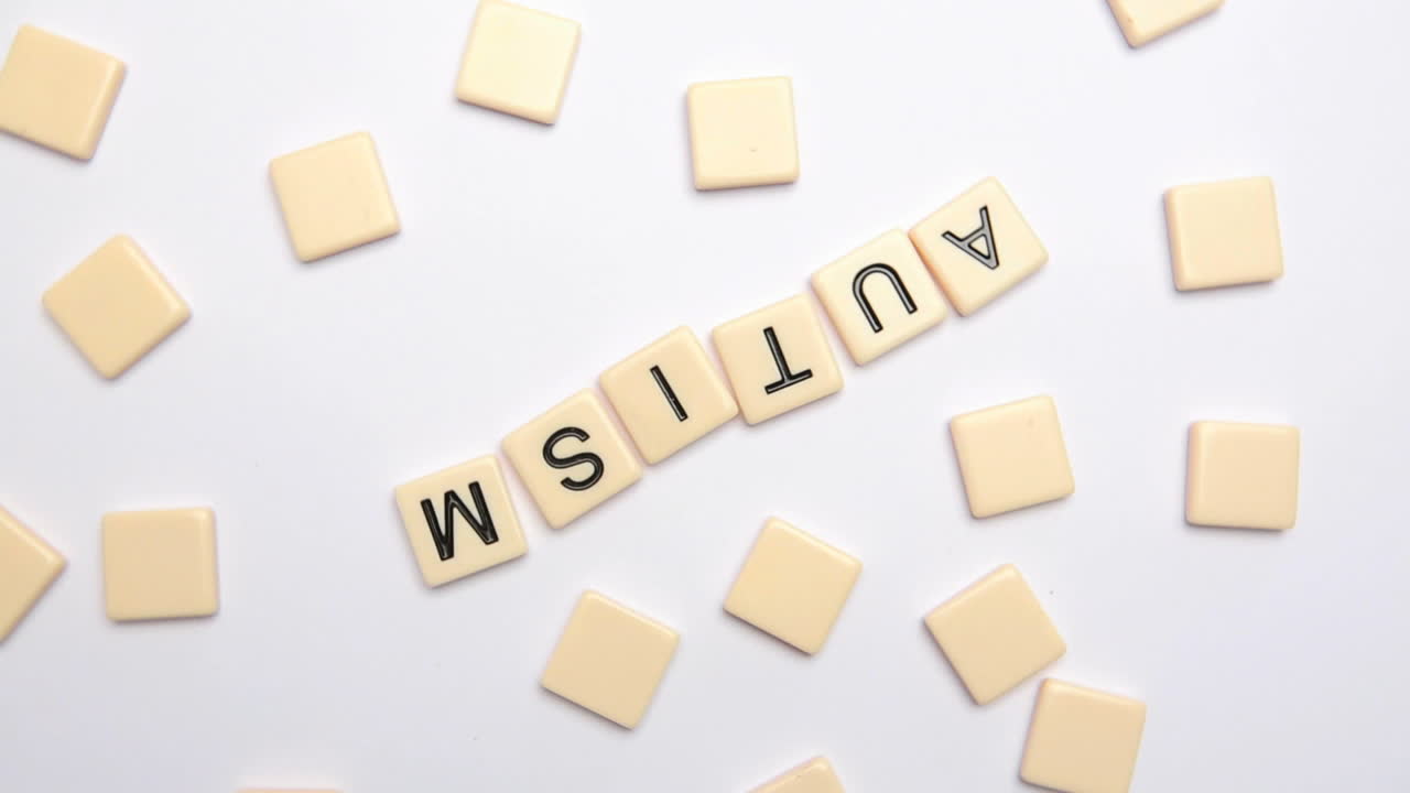 글자 조각으로 표기 된 자폐증