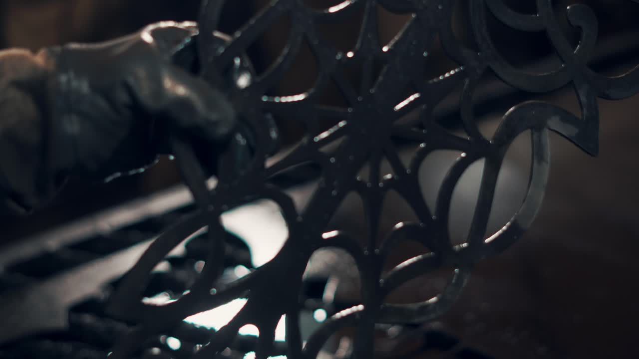 proceso de fabricación de arte metálico