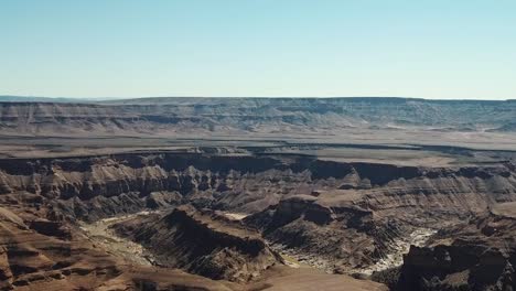 Fish-River-Canyon-In-Namibia,-Afrika-Luftdrohnenaufnahme