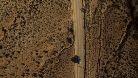 Driving-through-the-mountain-pass