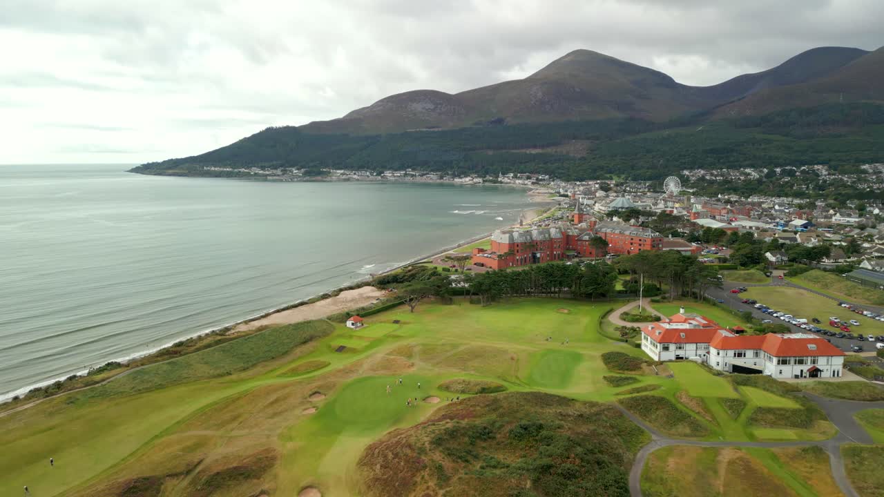 Travelling aerial video of Royal County Down Golf Club in Newcastle, County Down in Northern Ireland. Filmed in 4K, 60FPS and with Rec709 color