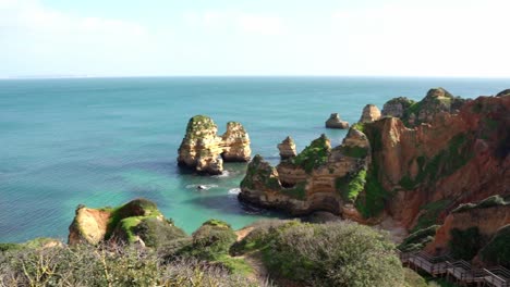 praia do camilo, en el algarve, en el estado de lagos, en portugal