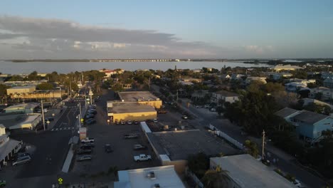 Aerial-view-of-neighborhood-in-Anna-Maria-Island,-Florida