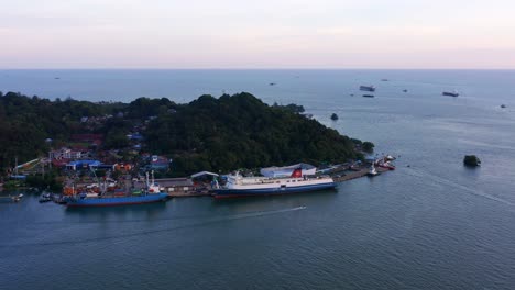 Oil-Tanker-And-Passenger-Ship-On-The-Dockyard-In-The-Port-of-Balikpapan,-East-Kalimantan,-Indonesia