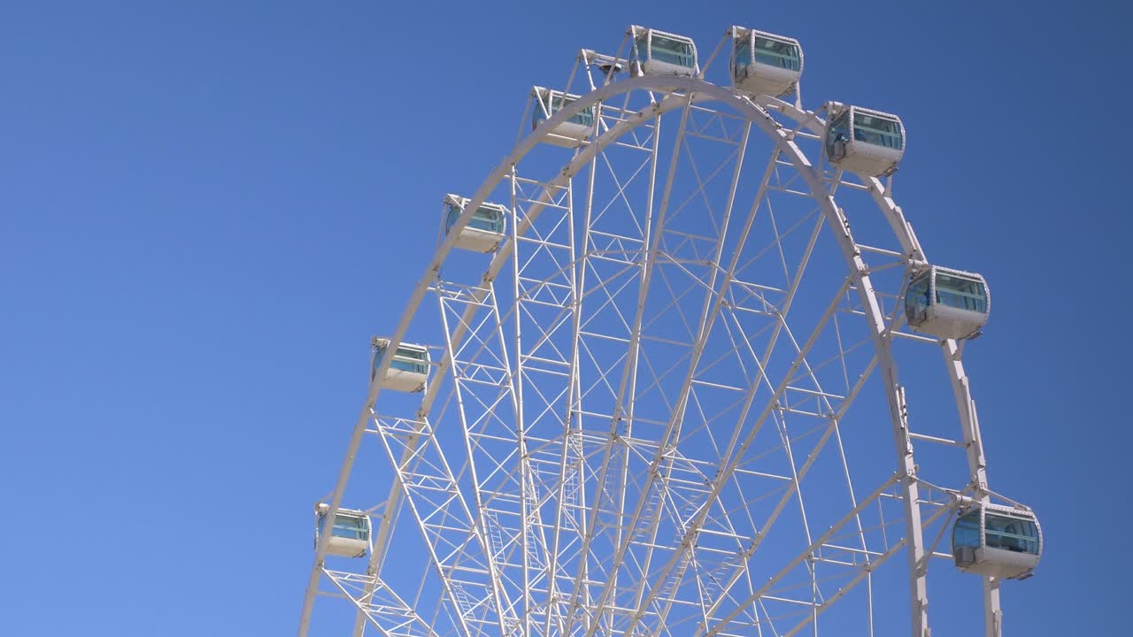 페리스  타기 4k 느린 동작 60fps